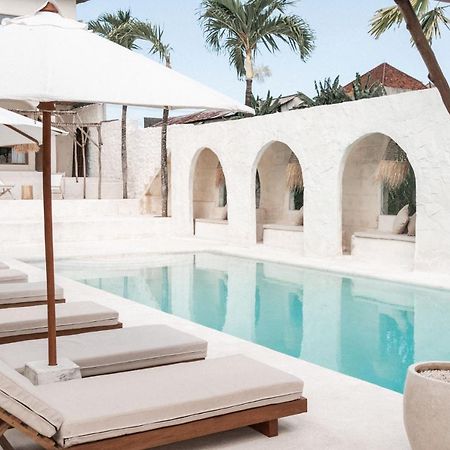 Hotel Sages Canggu Kültér fotó