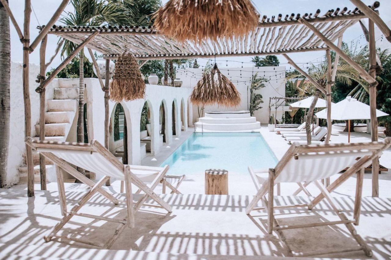Hotel Sages Canggu Kültér fotó