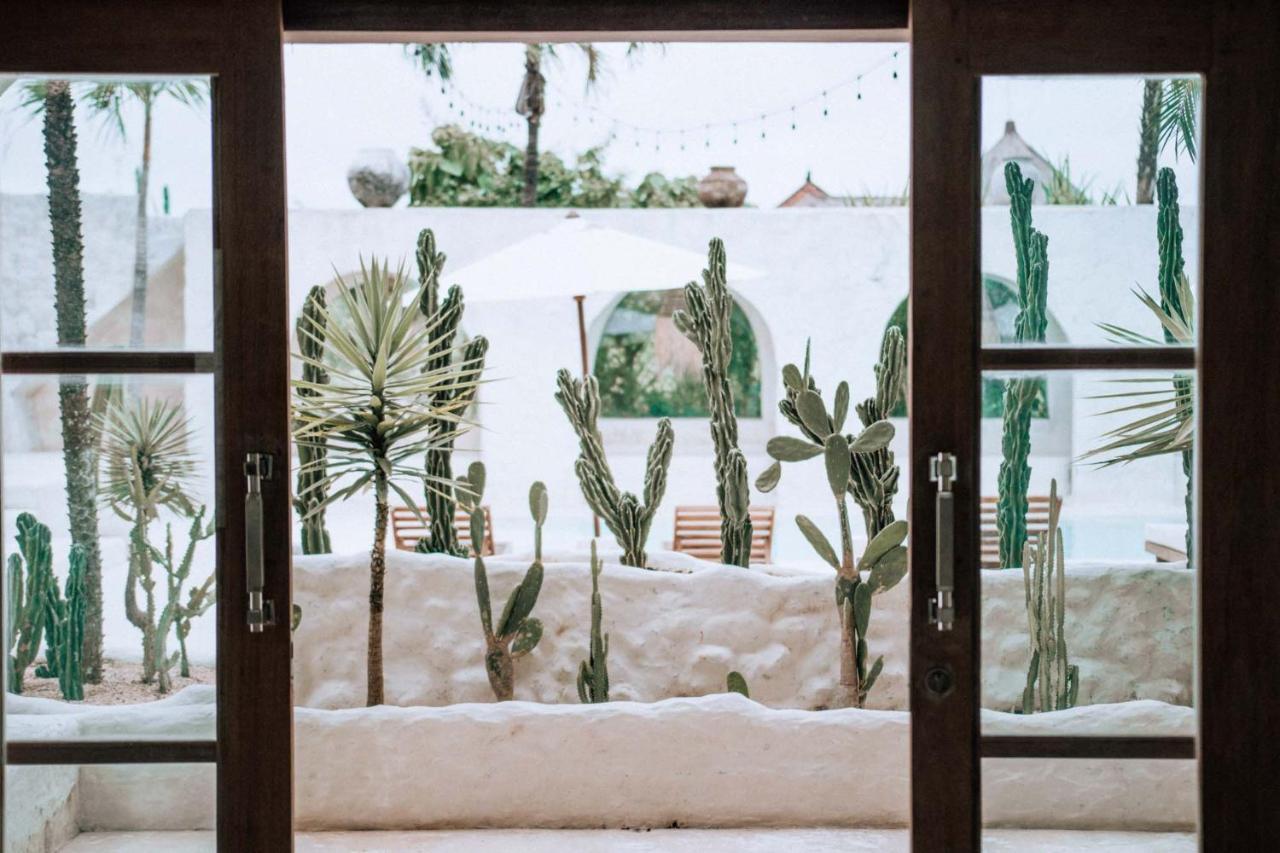 Hotel Sages Canggu Kültér fotó