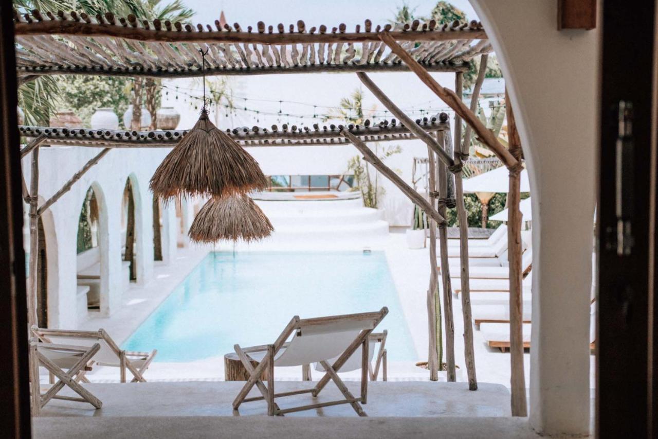 Hotel Sages Canggu Kültér fotó