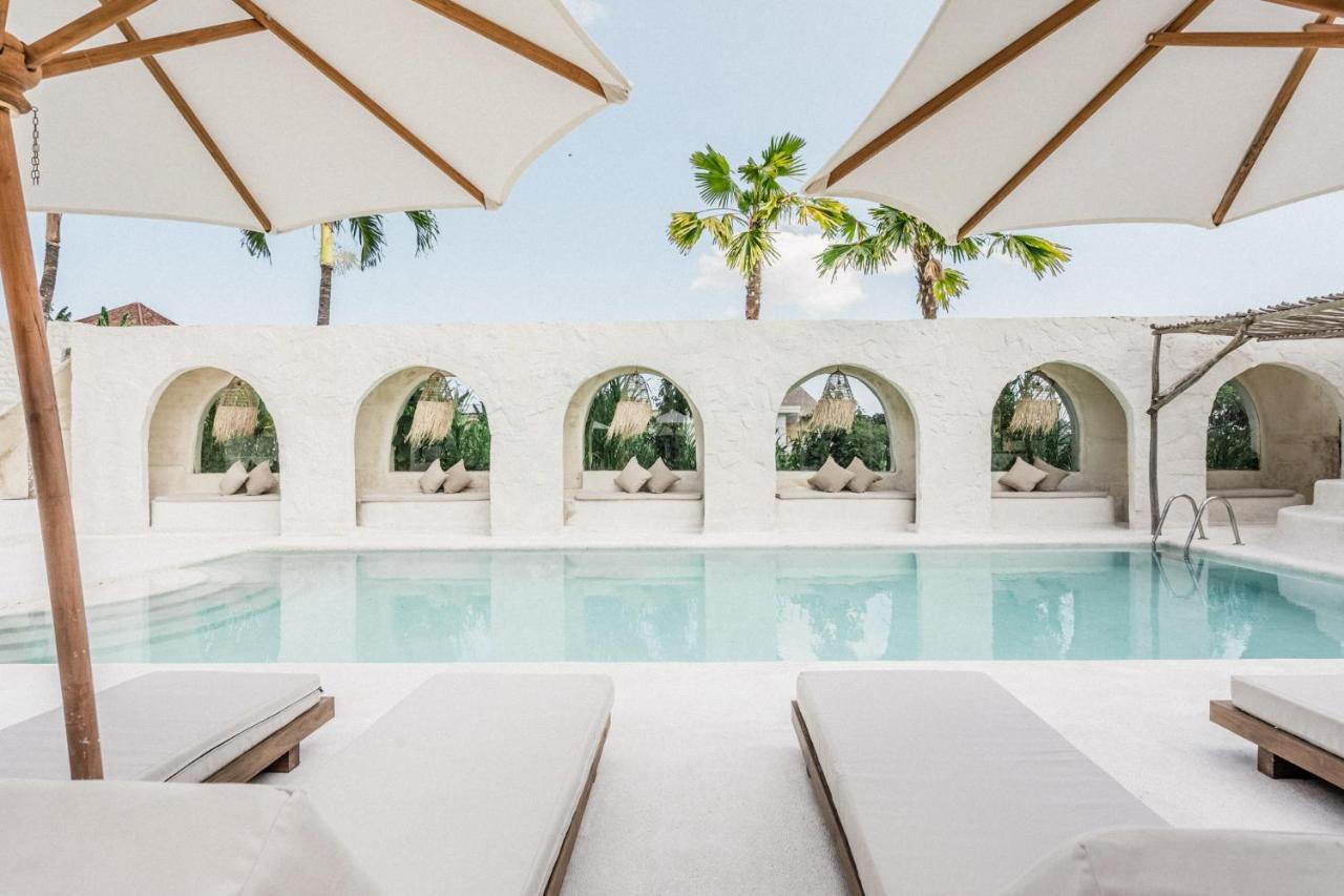 Hotel Sages Canggu Kültér fotó