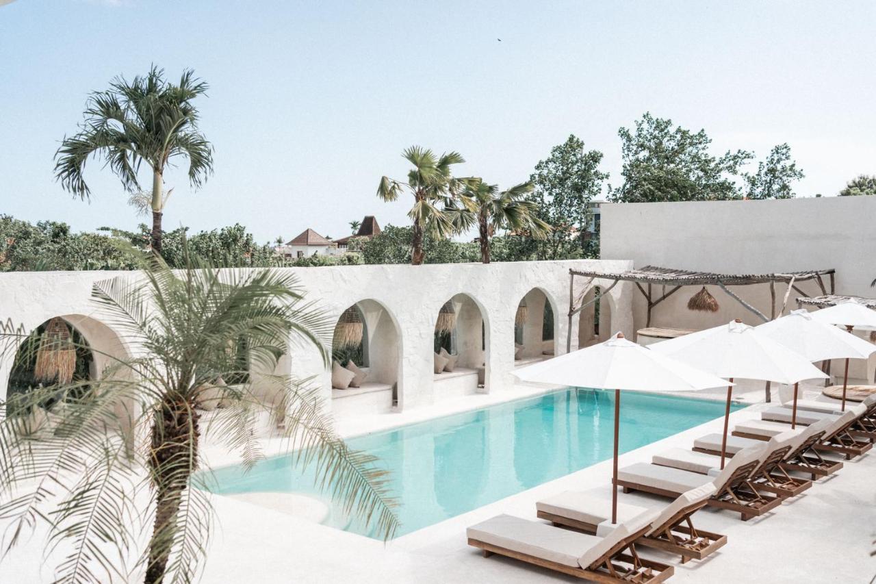 Hotel Sages Canggu Kültér fotó